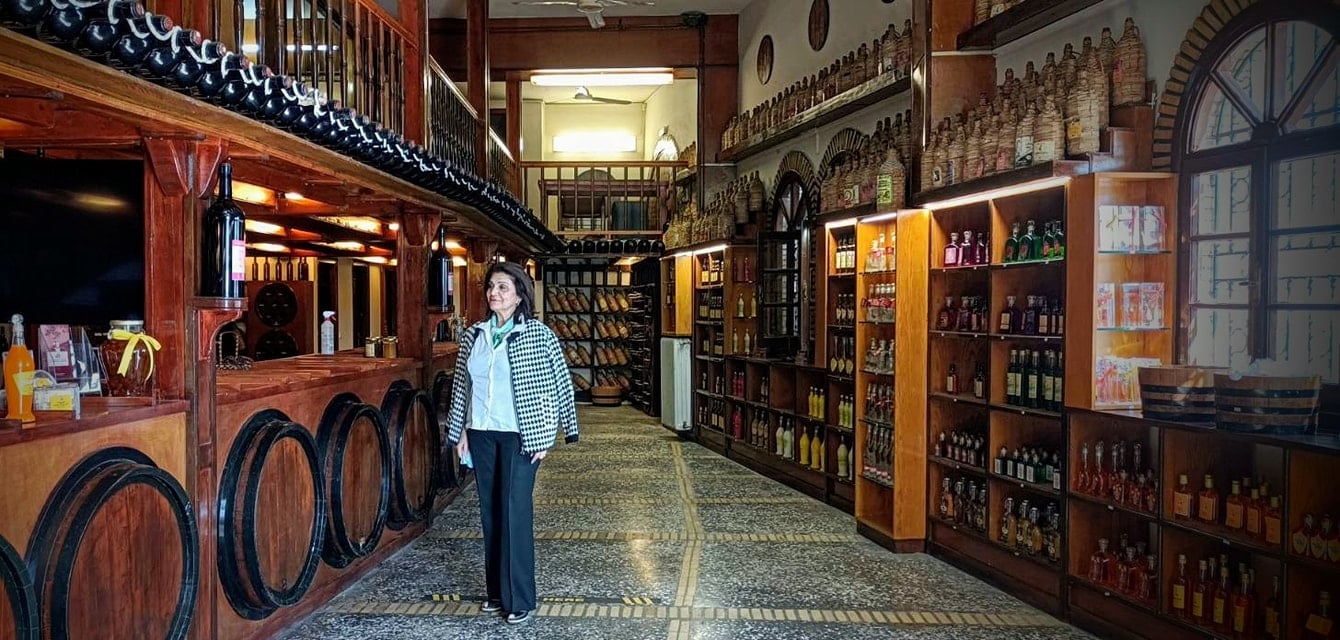 Vassilakis Distilleries (1960)